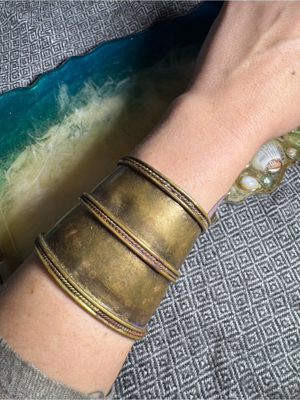 Vintage Brass Cuff Bracelet - Bronze Tone Wide Bangle